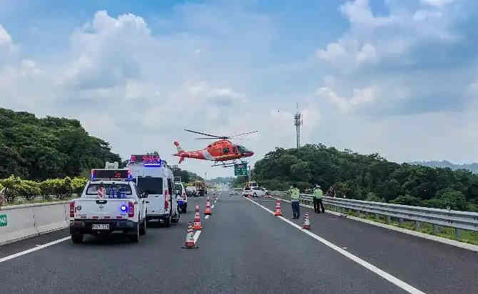 蒸湘区高速公路汽车救援案例